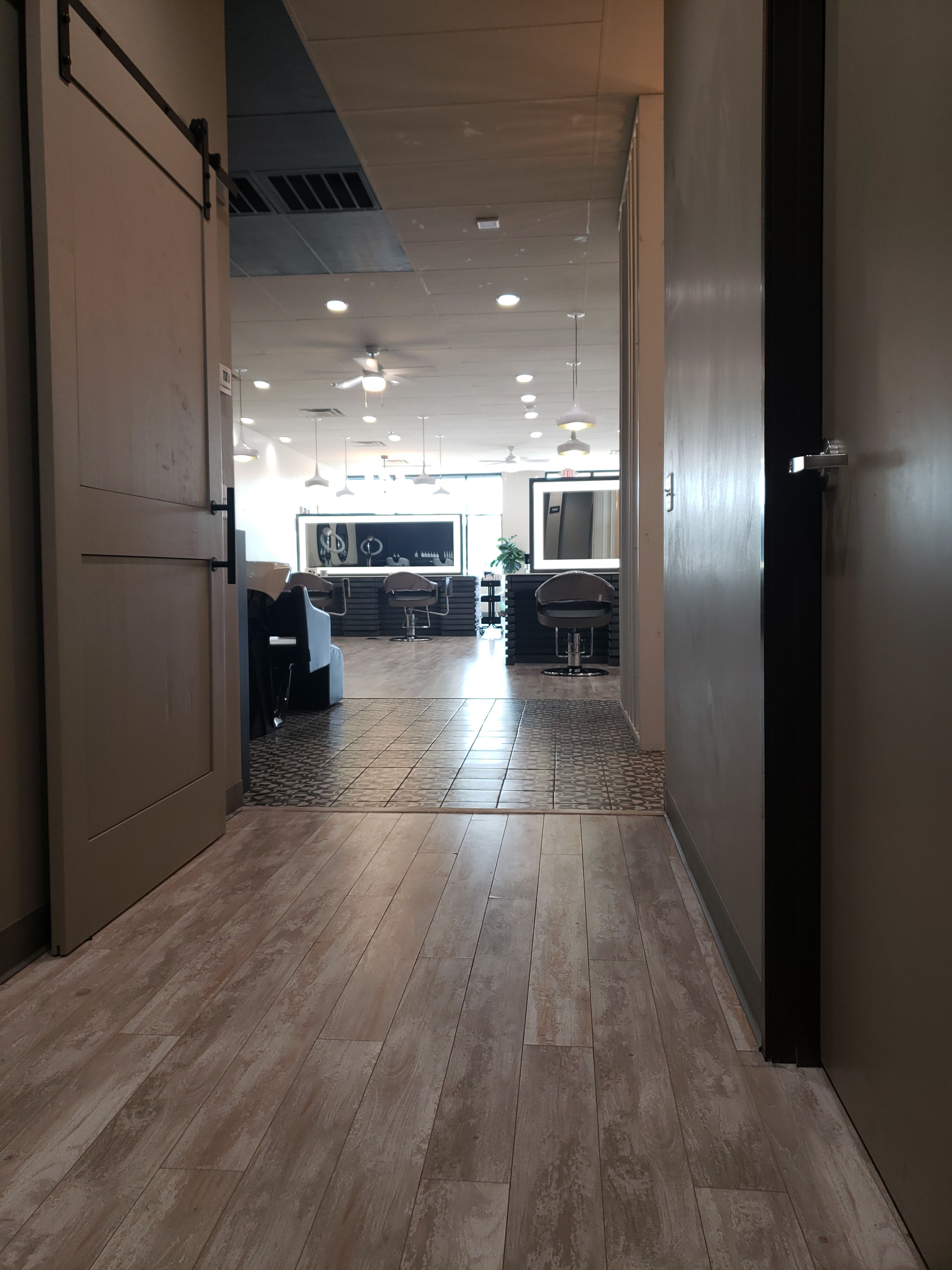 Jovie Salon_0011.jpg